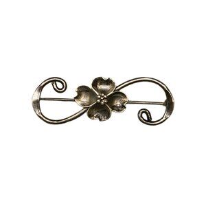 Sterling Silver Vintage Stuart NYE Dogwood Flower Brooch Pin